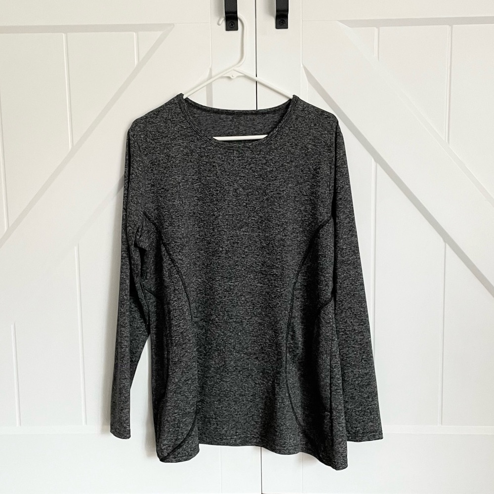 Active Long Sleeve T-Shirt. 100% Polyester.